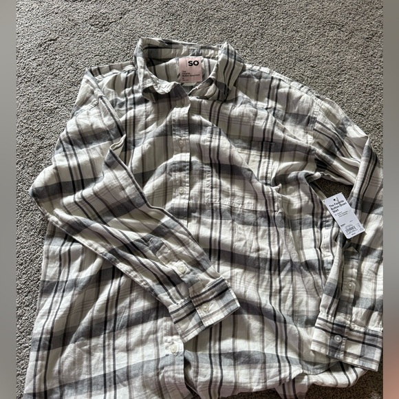 SO Women’s The Favorite Button Down Shirt - Gray and White and Cream - Picture 1 of 6